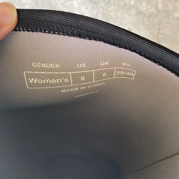 Beautiful Muck Boots - Picture 4 of 7